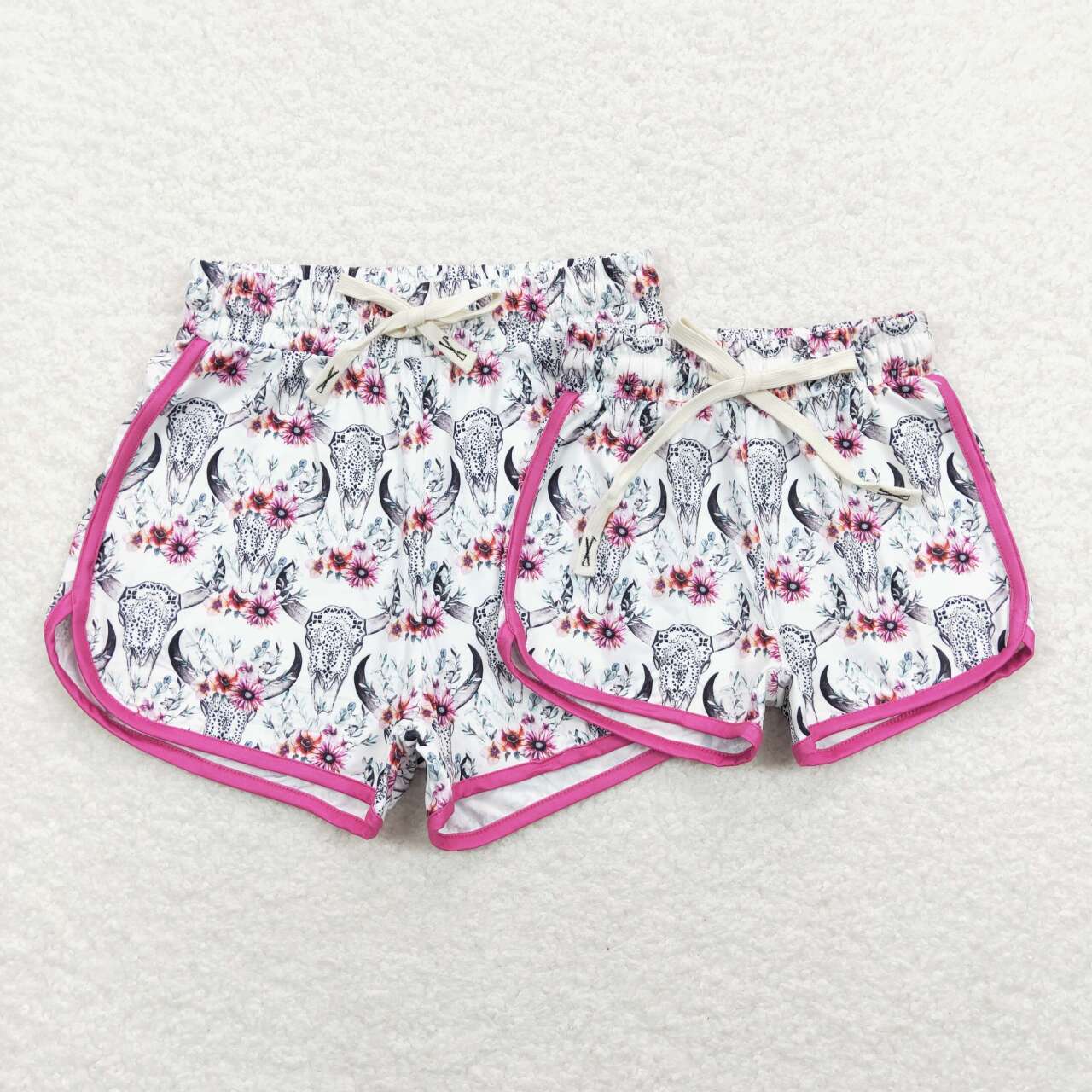 SS0122 Alpine cow head rose red edge white shorts