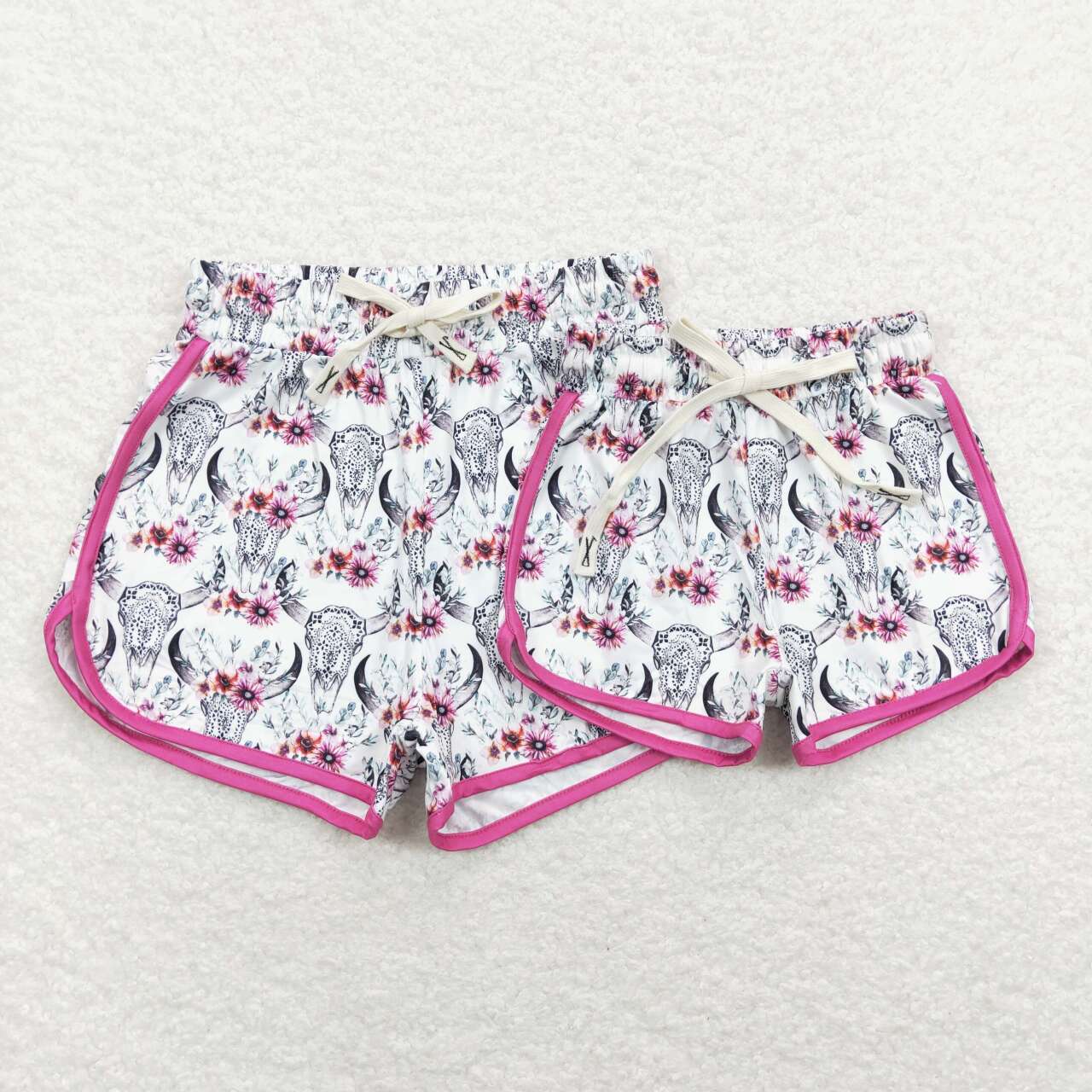 SS0122 Alpine cow head rose red edge white shorts