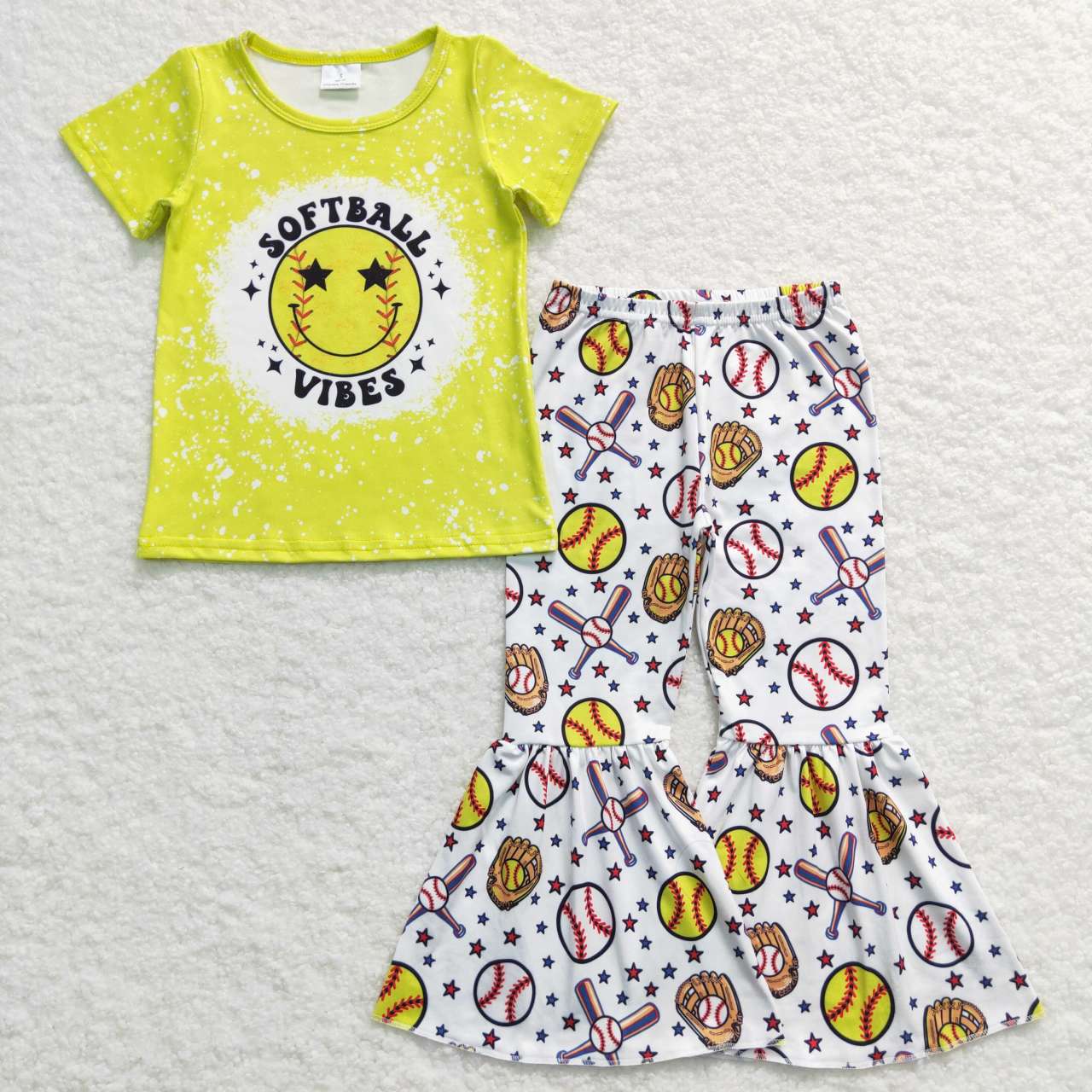 GSPO0936 softball vibes letter smiley yellow short-sleeved trousers suit