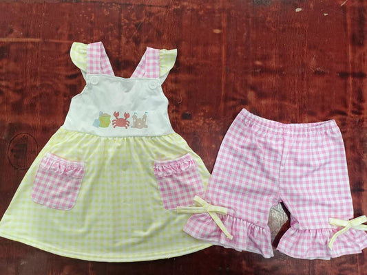 custom moq 5 eta 4-6weeks summer team baby girls clothes crab flying sleeve pink grid shorts sets