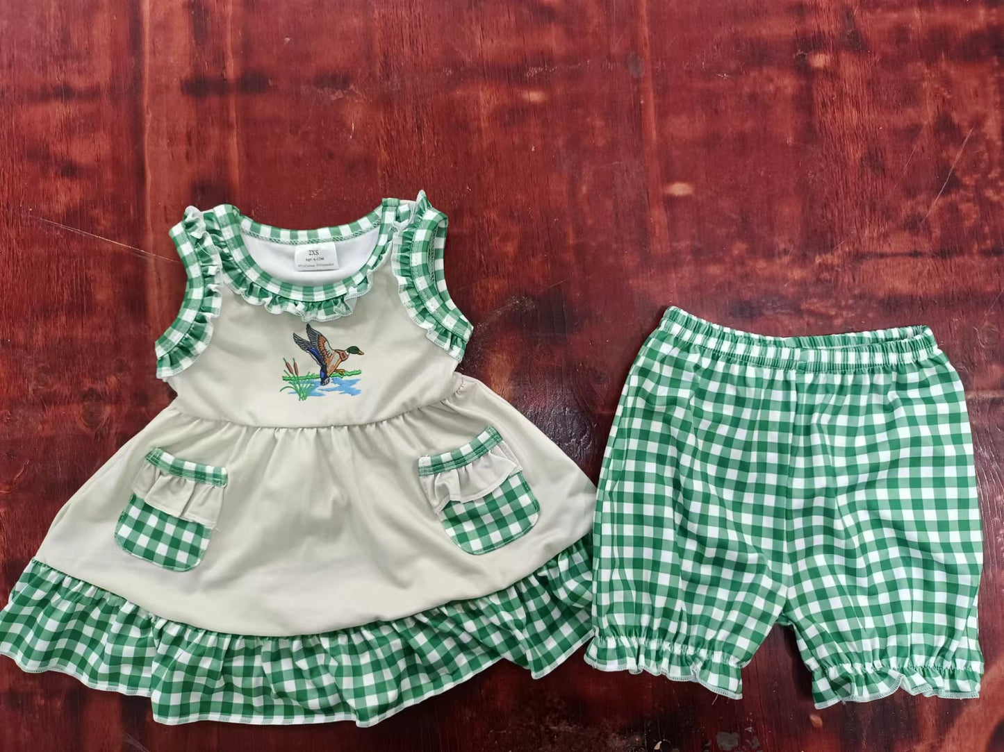 custom moq 5 eta 5weeks mix size Summer girls duck green sleeveless top shorts suit