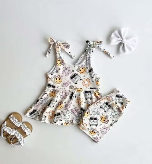 custom moq 5 eta 4-5 weeks baby girls clothes smiley floral suspender shorts girls summer outfit