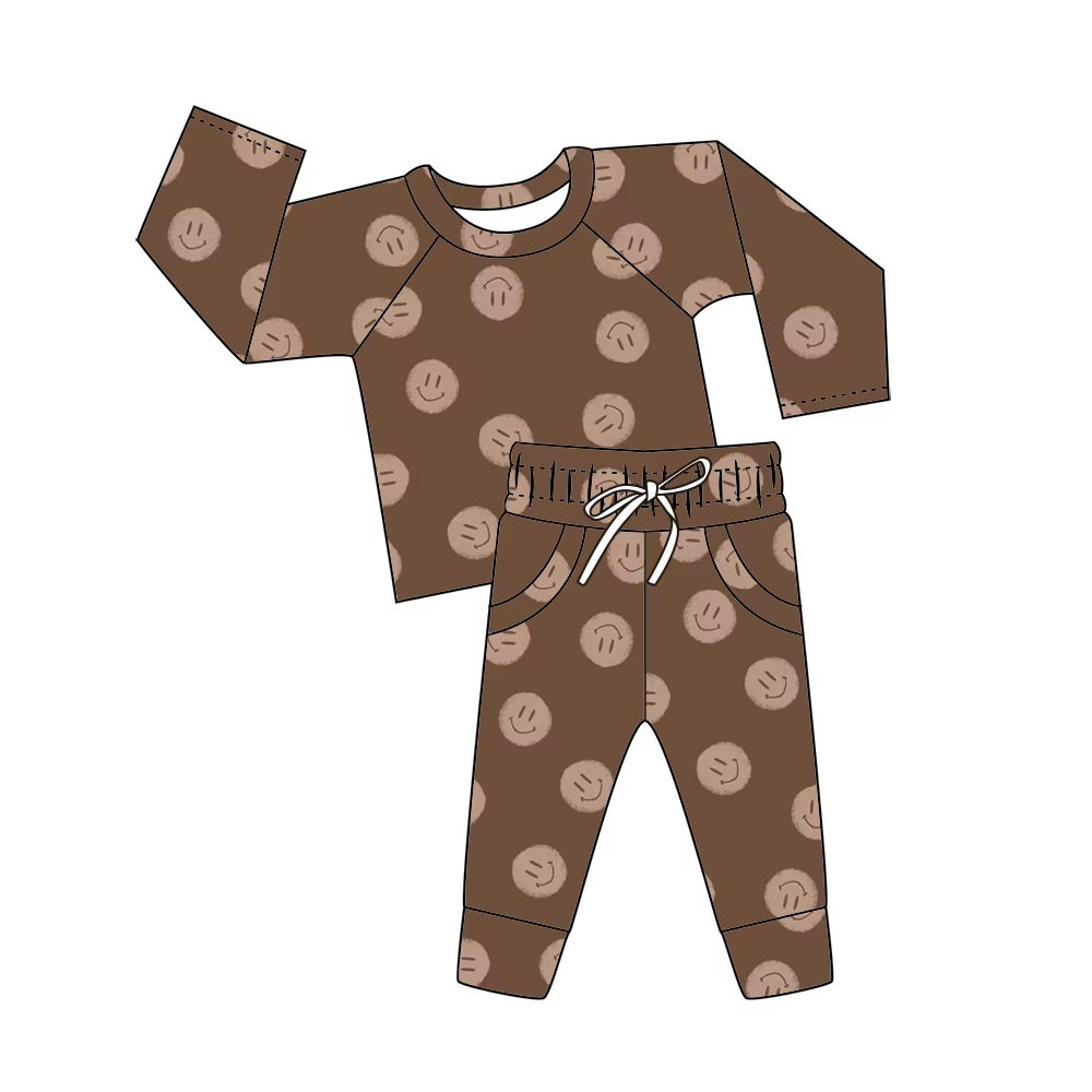 Custom moq 3 eta 7/8week moq 5 eta /4/5week Tan Long Sleeve Suit with Smiley Face Print