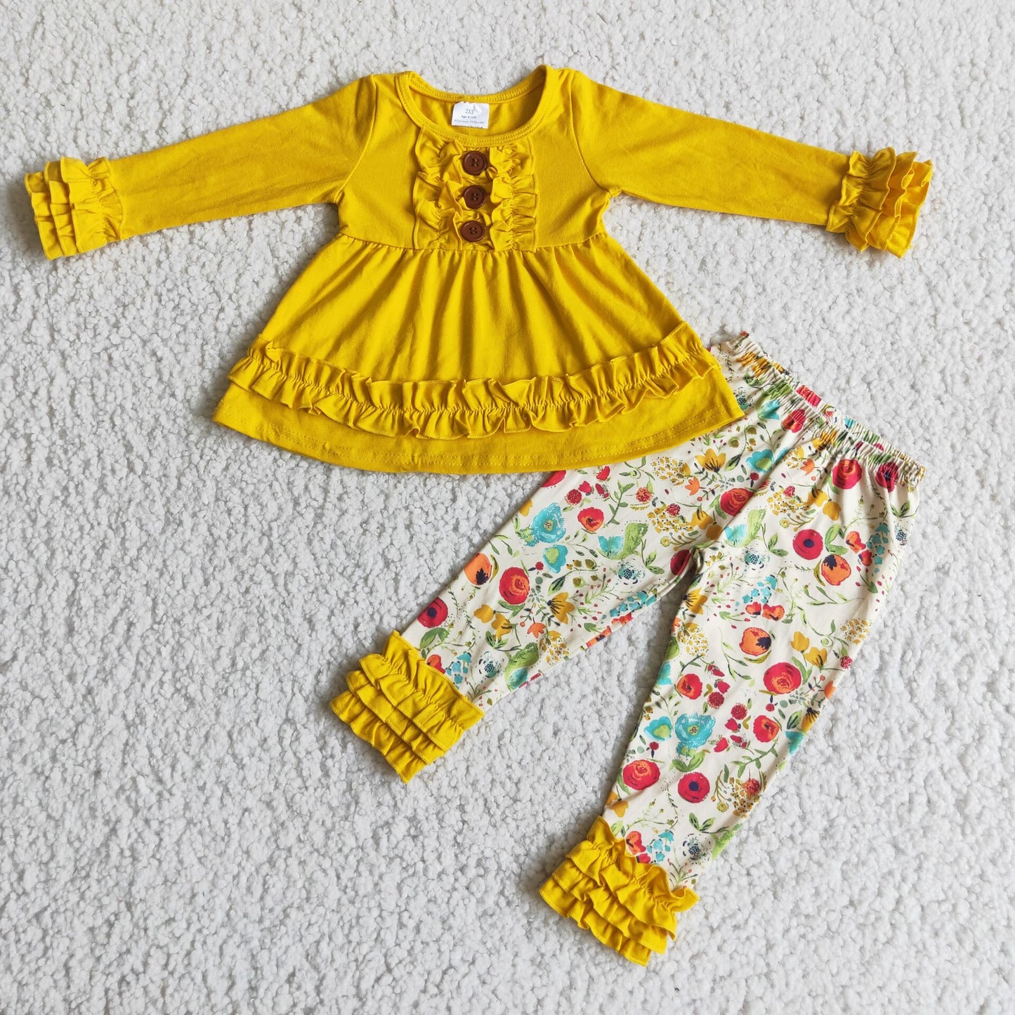 yellow pocket round neck children outfit