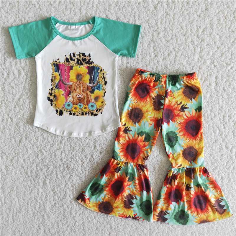 Bull Tau Sunflower Short Sleeve Flared Pants