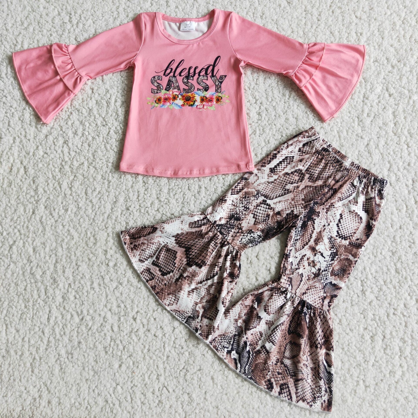 sassy letter print girl set