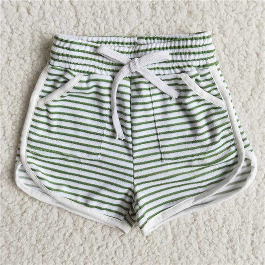 Green thin striped pocket shorts