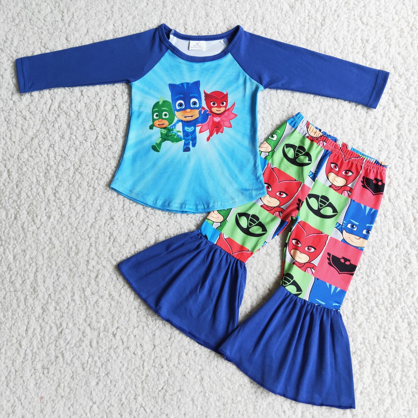 navy blue mask pattern bell bottoms pants girl outfits