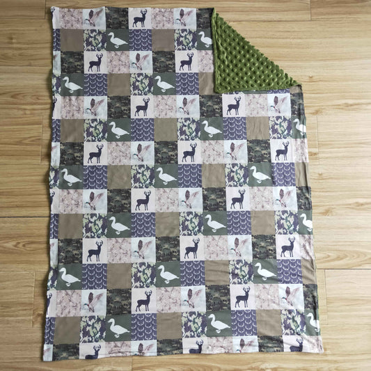 BL0027 duck and deer print blanket